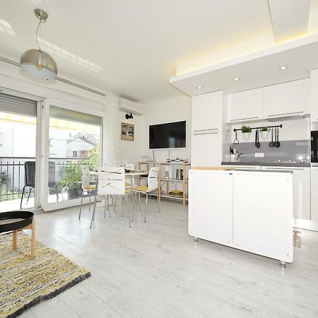 Seabreeze Apartment ซาดาร์ ภายนอก รูปภาพ