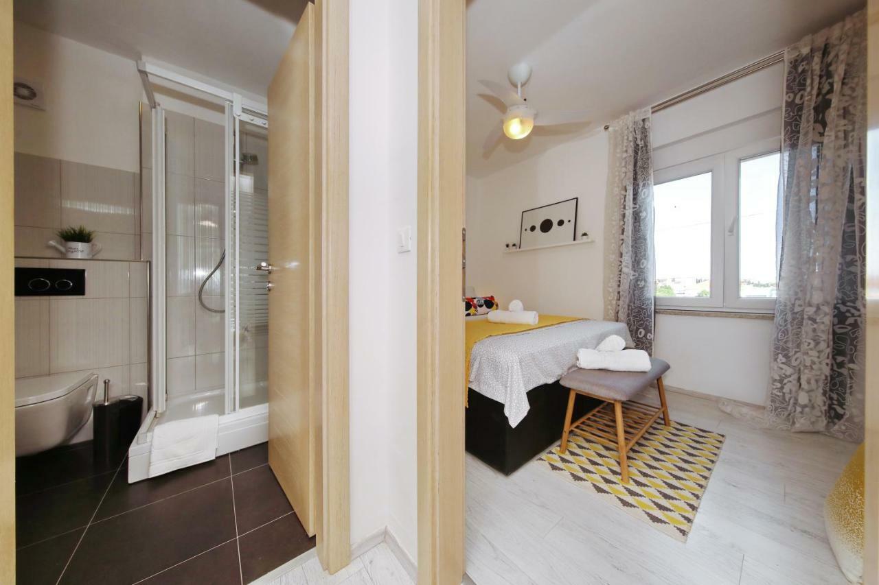 Seabreeze Apartment ซาดาร์ ภายนอก รูปภาพ