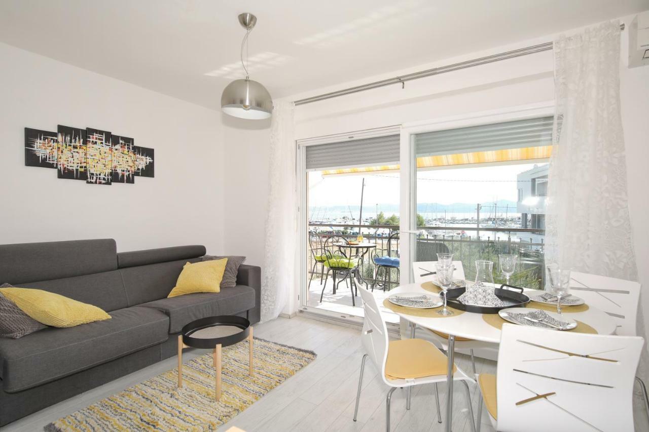 Seabreeze Apartment ซาดาร์ ภายนอก รูปภาพ